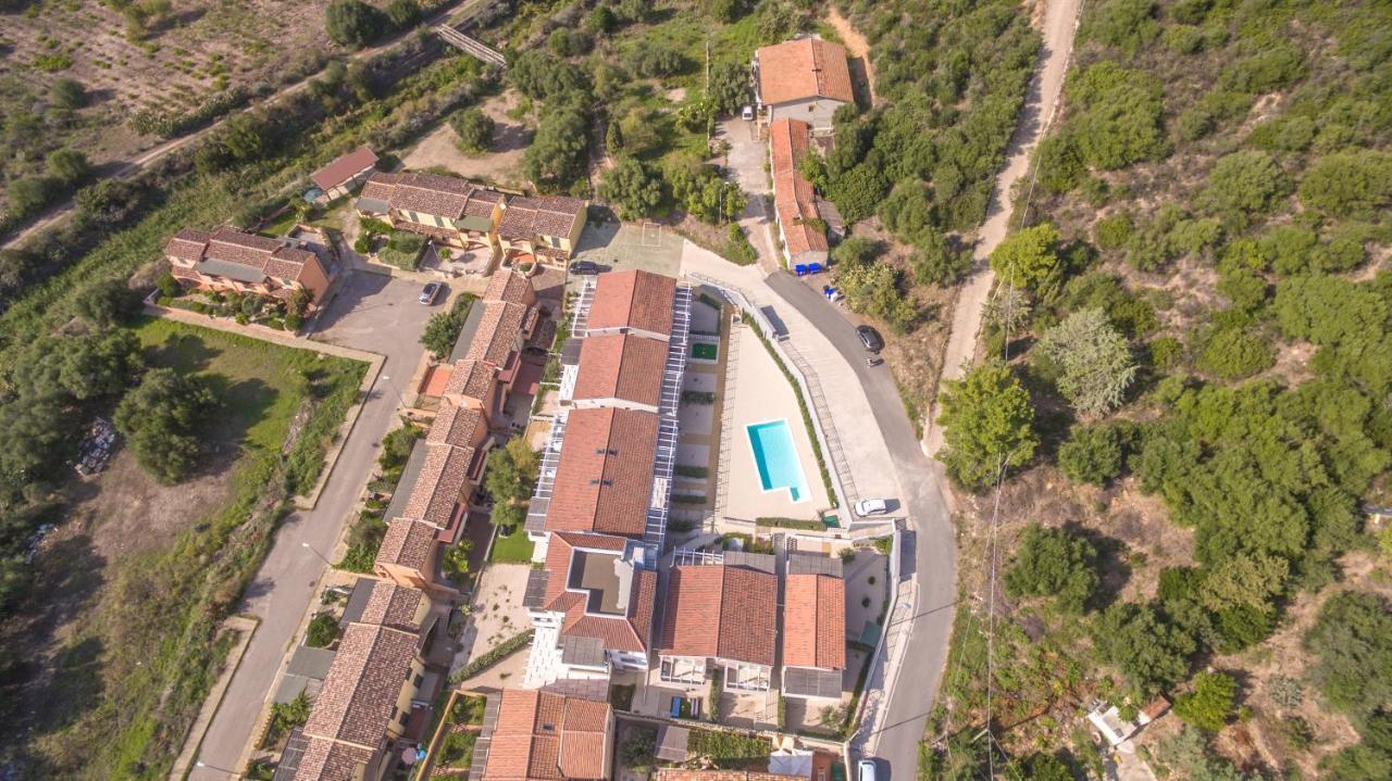 Appartamento Luigi Climatizzato Con Veranda Viddalba Exterior photo